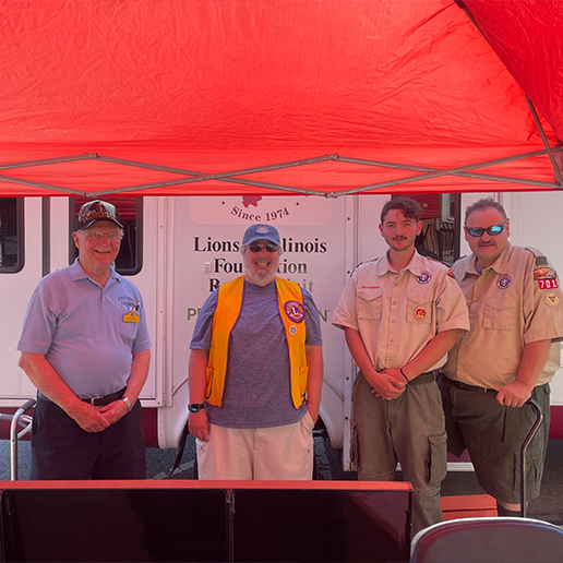 Whiting dentist Doctor Kenneth Fried volunteering with the Lions Club